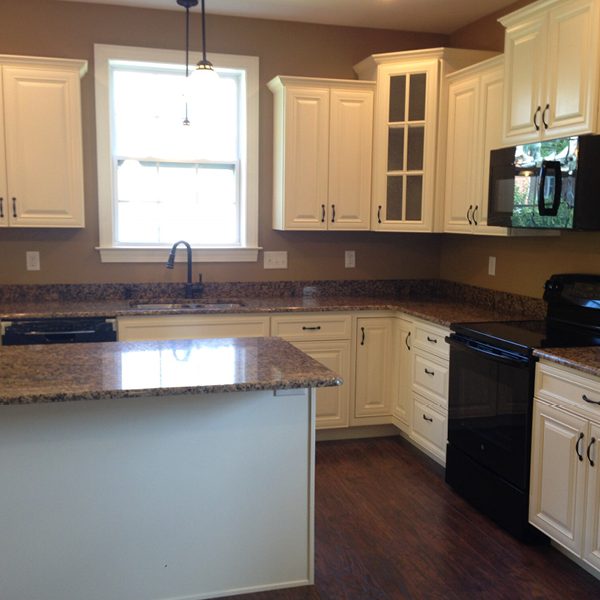 Custom Kitchen | Meyer Home Sales