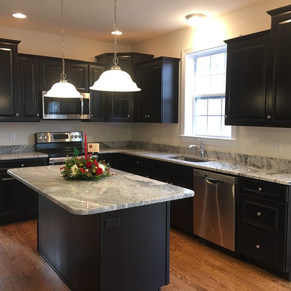 Custom Kitchen | Meyer Home Sales