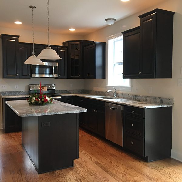 Custom Kitchen | Meyer Home Sales