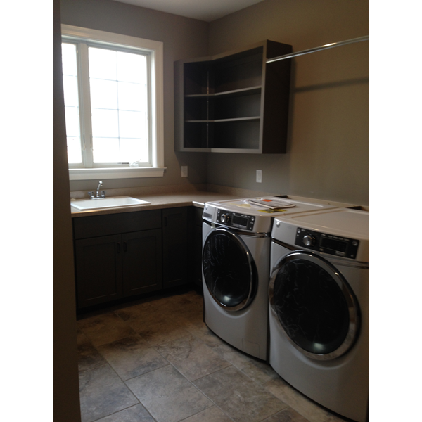 Laundry Room | Meyer Home Sales