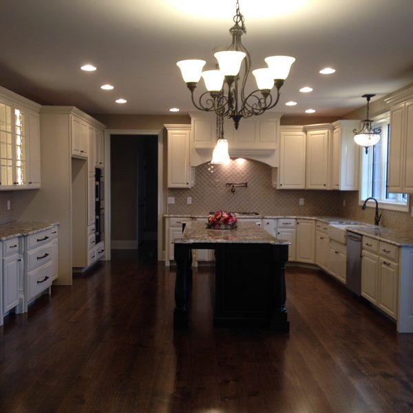 Customized Kitchen | Meyer Home Sales