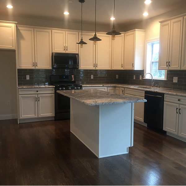 Custom Kitchen | Meyer Home Sales