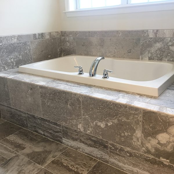 Bathtub with Tile | Meyer Home Sales