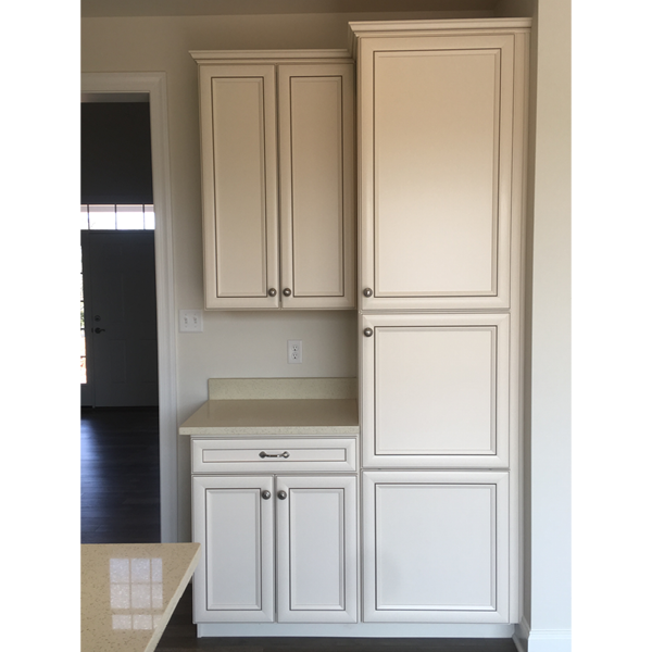 Kitchen Cabinets | Meyer Home Sales