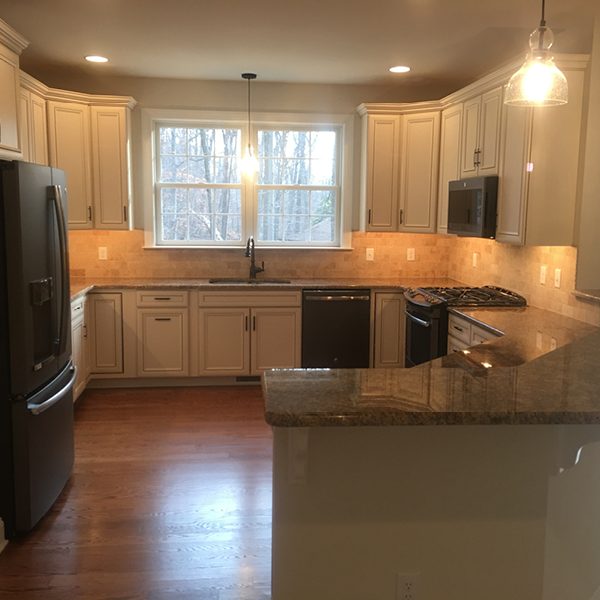 Custom Kitchen | Meyer Home Sales